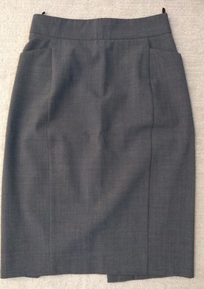ARITZIA Talula Babaton Grey Wool Skirt - Picture 4 of 9